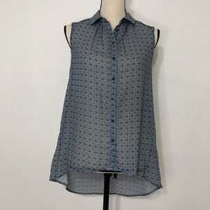 H&M Sleeveless Sheer Button Down Blouse Top